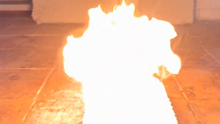 Benzoyl_Peroxide-Fire-76.jpg
