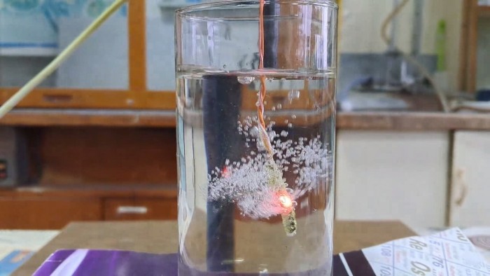 Combustion_of_Nitrocellulose-53.jpg