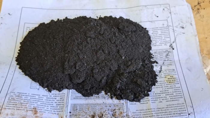 Combustion_of_thermite-aluminum-iron-oxide-715.jpg