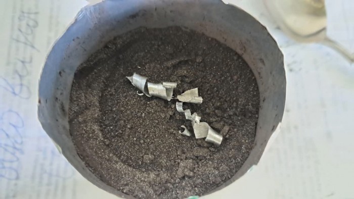 Combustion_of_thermite-aluminum-iron-oxide-aluminum-magnesium-29.jpg