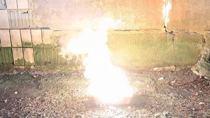 Combustion_of_thermite-aluminum-iron-oxide-aluminum-magnesium-41.jpg