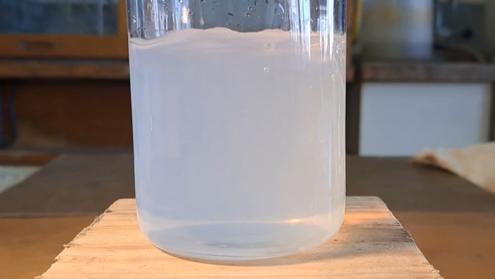 Reaction_of_Sodium_Carbonate_with_Sodium_Chloride-7.jpg