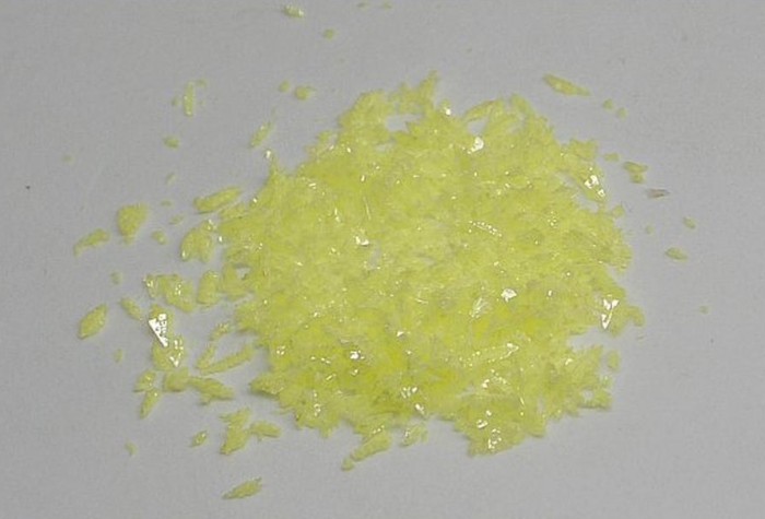 Сера (перекристаллизация из толуола).JPG
