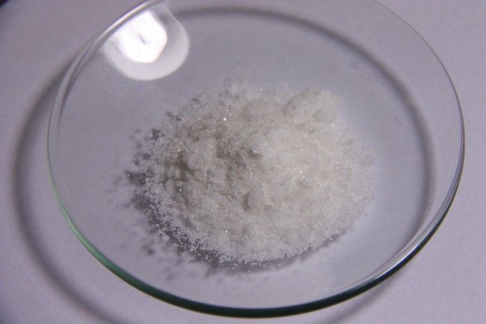 Terbium sulfate 03.JPG