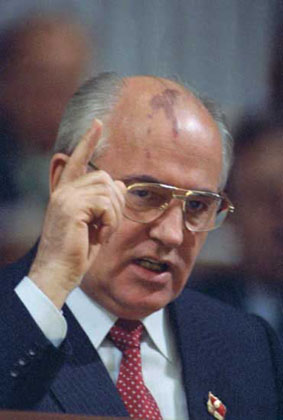 gorbachev_michail[1].jpg