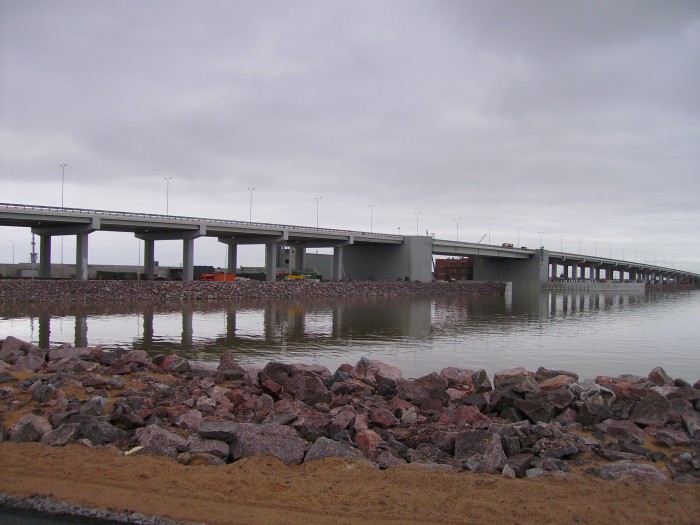 Stpetersburgdam-2_(Bridge-C2).jpg