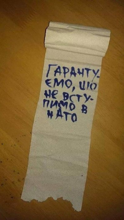 B3NF4iyIUAAvMbO[1].jpg