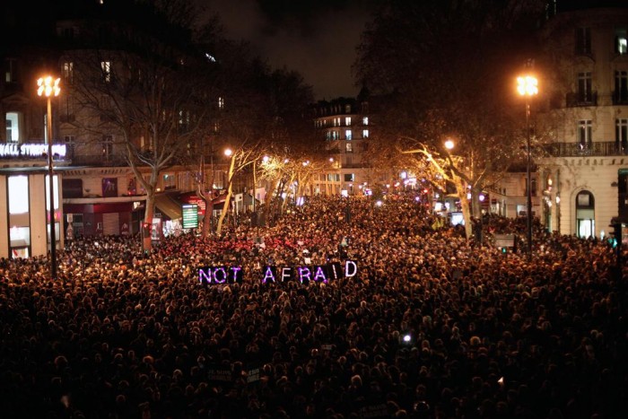 B6xdT1dIQAAsd9w.jpg large.jpg