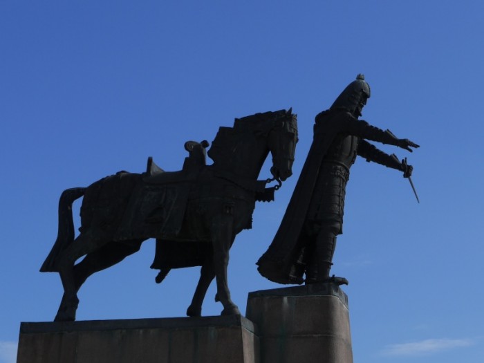 Warrior_&_Horse_(4728924039).jpg