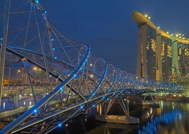Cs43GOUWYAALJBt[1].jpg