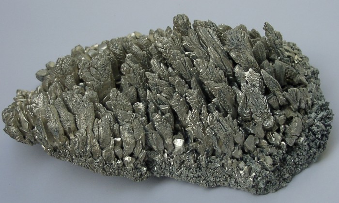 Magnesium_crystals.jpg