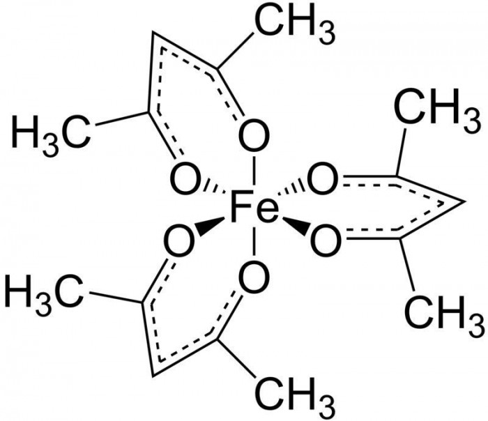 Tris(acetylacetonato)iron(III).jpg